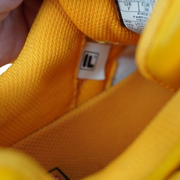 Fila Fast Charge Sneaker Womens Yellow Velcro Strap Sneakers Size 7 - Picture 8 of 9